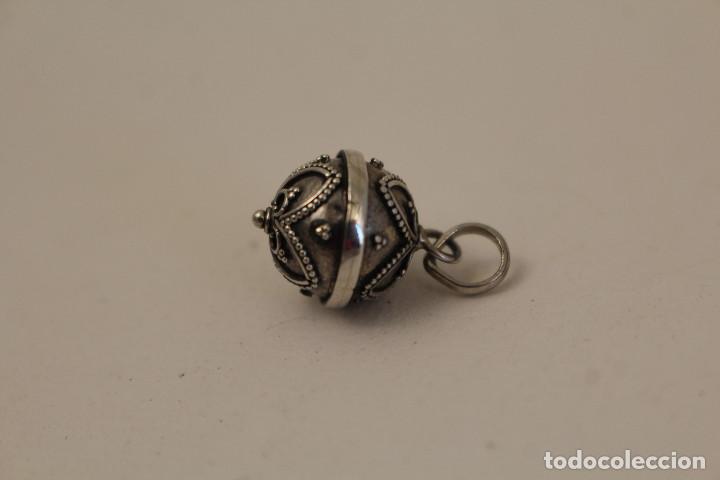 Joyeria: colgante cascabel en plata de ley - Foto 1