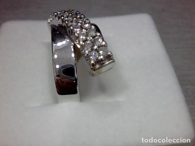Joyeria: anillo oro blanco 18 kts y diamantes - Foto 5