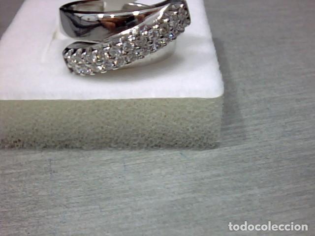 Joyeria: anillo oro blanco 18 kts y diamantes - Foto 7