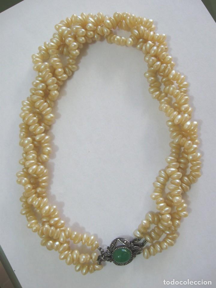 Joyeria: COLLAR DE PERLAS DE R&Iacute;O CON CIERRE DE PLATA Y &Aacute;GATA VERDE - Foto 1