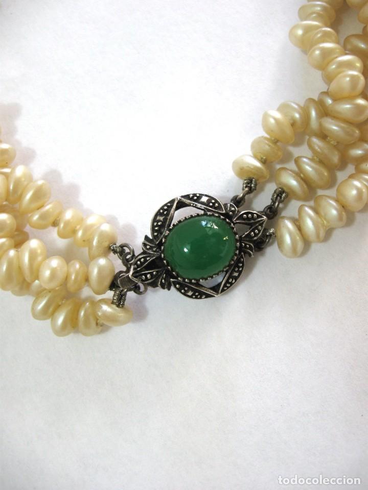 Joyeria: COLLAR DE PERLAS DE R&Iacute;O CON CIERRE DE PLATA Y &Aacute;GATA VERDE - Foto 2
