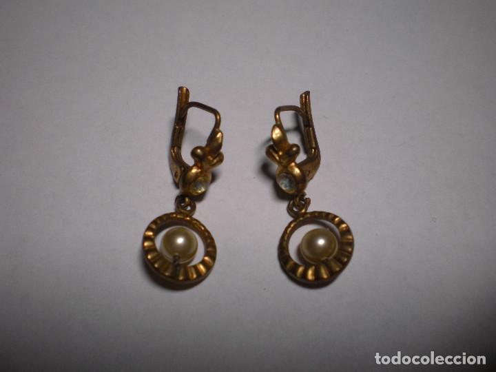 Jewelry: Pendientes antiguos