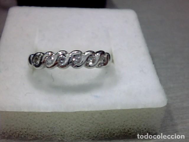 Joyeria: ANILLO ORO BLANCO 18 KL Y DIAMANTES - Foto 1