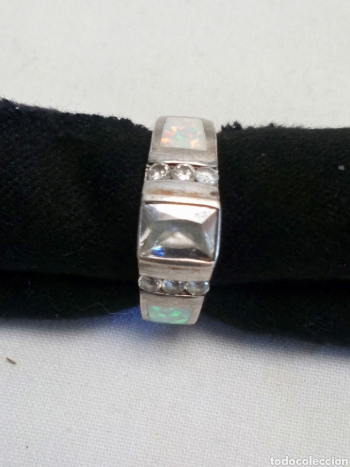 Joyeria: Bonito anillo de plata con &oacute;palos y Swarovski - Foto 2