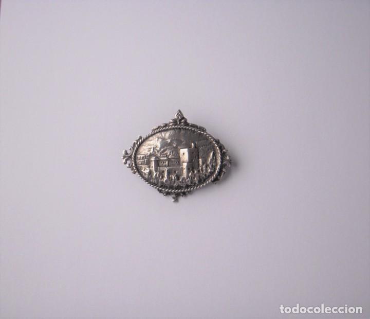 Joyeria: BROCHE EN PLATA DE LEY CON VISTA DE LA ALHAMBRA - Foto 1