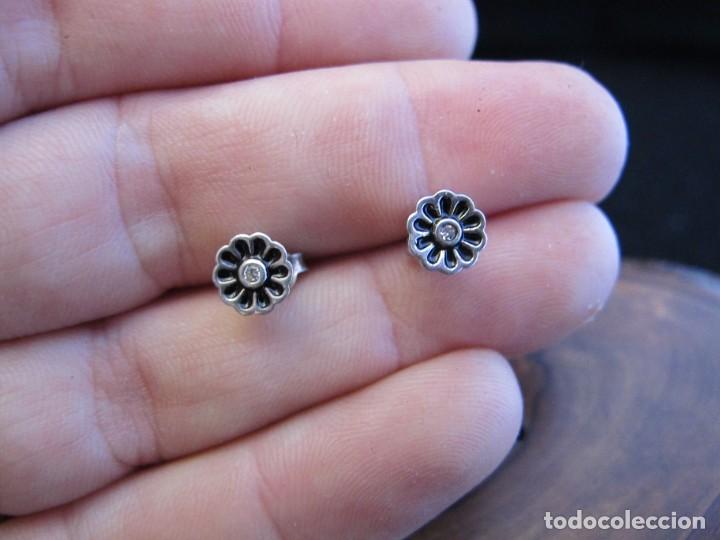 Joyeria: Peque&ntilde;os pendientes en plata de ley. - Foto 3