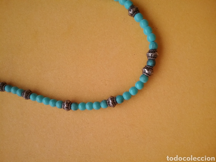 Joyeria: Collar con cuentas azules y detalles en plata - Foto 3