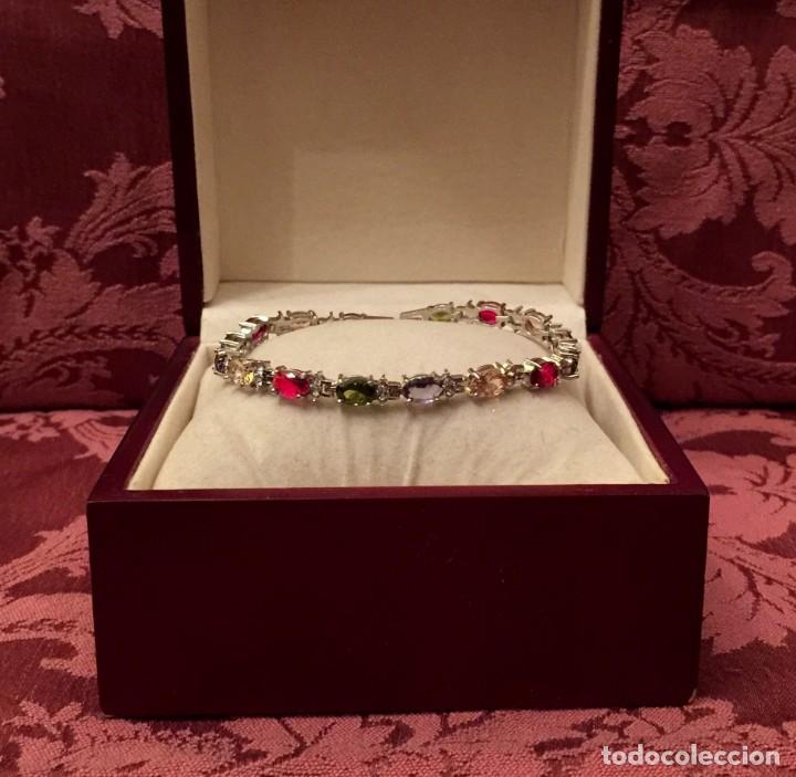 Joyeria: PULSERA CHAPADA ORO BLANCO CON MULTIGEMAS TALLADAS - 11 GRAMOS. - Foto 3