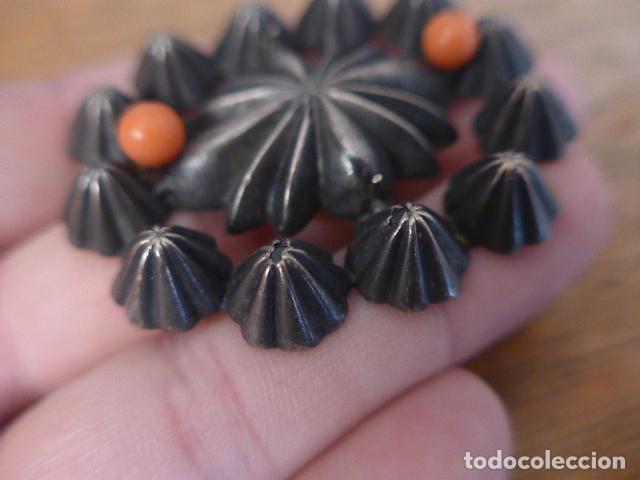 Joyeria: Antiguo gran broche de plata ? y anillo, a estudiar - Foto 3