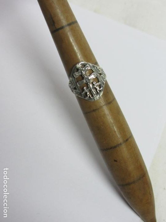 Joyeria: Anillo de la cruz de Caravaca en plata de ley - Foto 2
