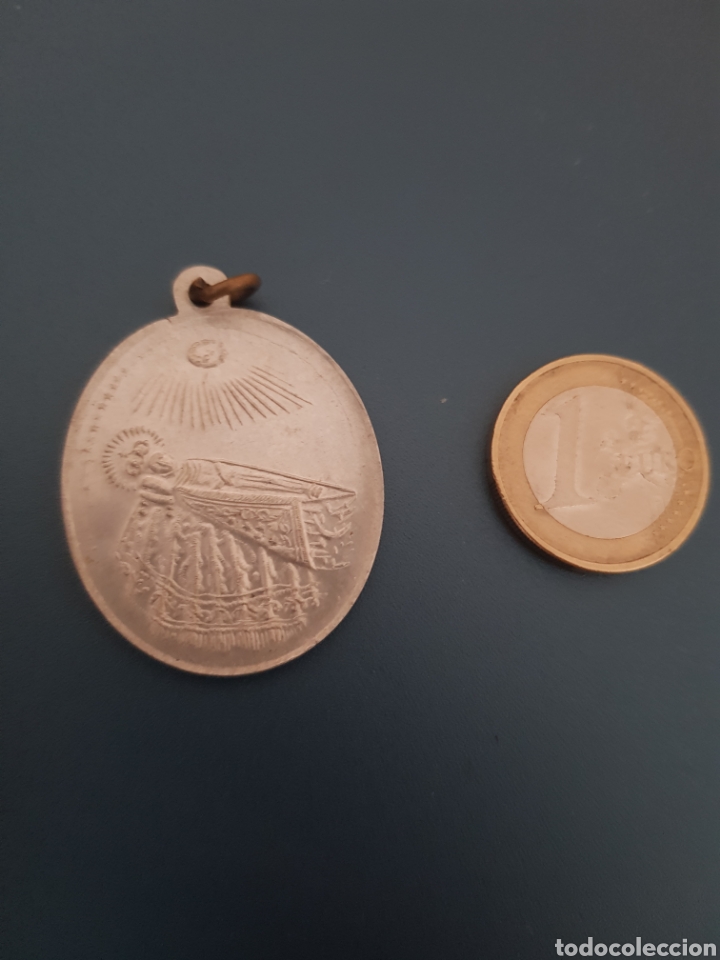 Joyeria: Medalla cofrad&iacute;a Asunci&oacute;n de la Virgen - Foto 1