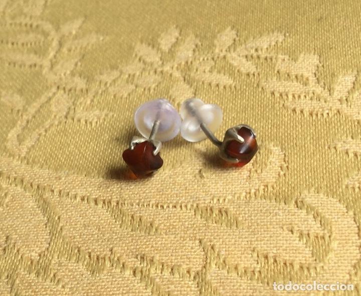 Joyeria: ANTIGUOS Y PEQUE&Ntilde;OS PENDIENTES DE PLATA Y &Aacute;MBAR NATURAL - Foto 3