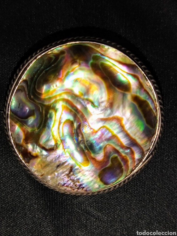 Joyeria: Bonito broche de plata y n&aacute;car. - Foto 1