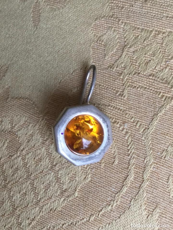Joyeria: ANTIGUO COLGANTE DE &Aacute;MBAR Y PLATA, PENDIENTE - Foto 2