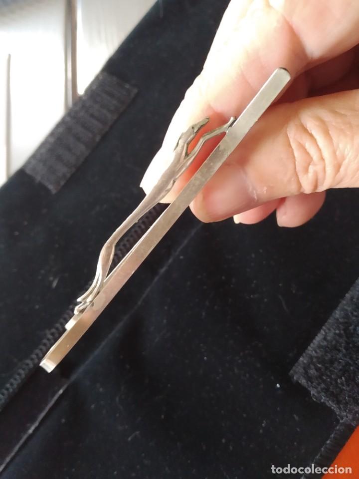 Joyeria: Antiqu&iacute;simo Pasador de corbata Modernista. - Foto 1