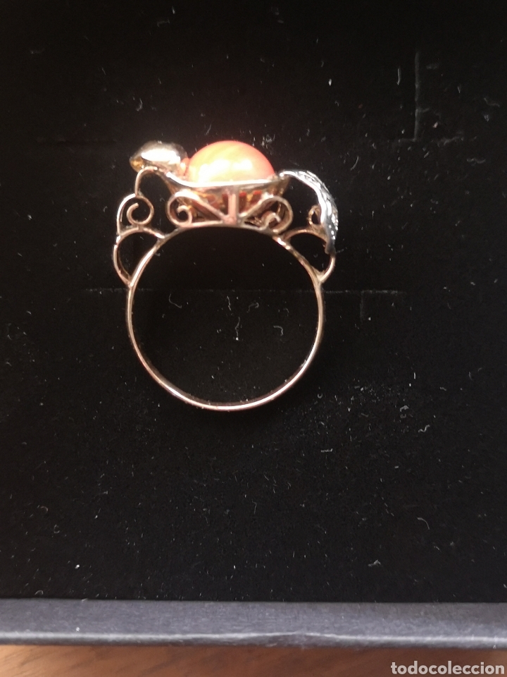 Joyeria: Anillo antiguo de oro y coral. - Foto 2