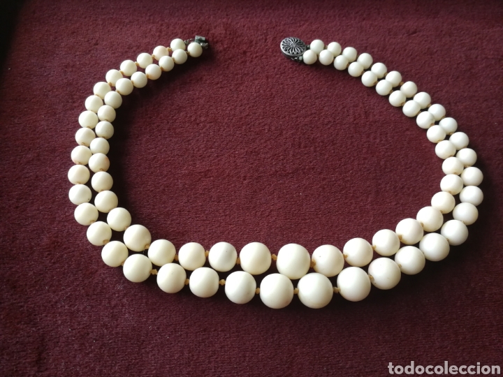 Joyeria: Collar coral dos vueltas. Broche plata - Foto 1