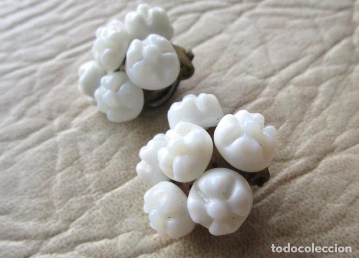 Joyeria: antiguos pendientes cristal de opalina - Foto 3