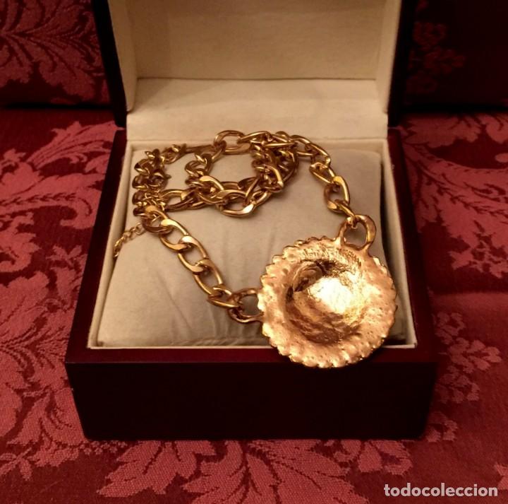 Joyeria: COLLAR - GARGANTILLA CHAPADA EN ORO CON LE&Oacute;N - 50 GRAMOS - Foto 4