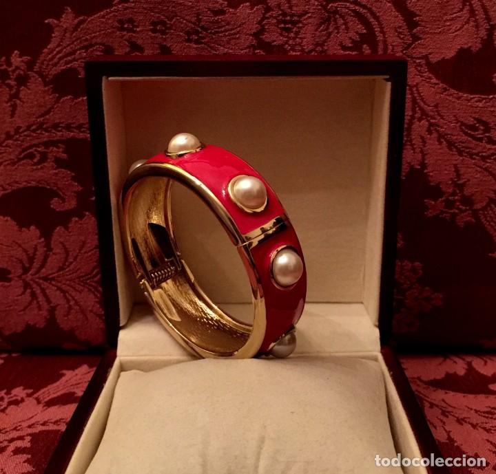 Joyeria: BRAZALETE CHAPADO EN ORO CON PERLAS - 65 GRAMOS. - Foto 1
