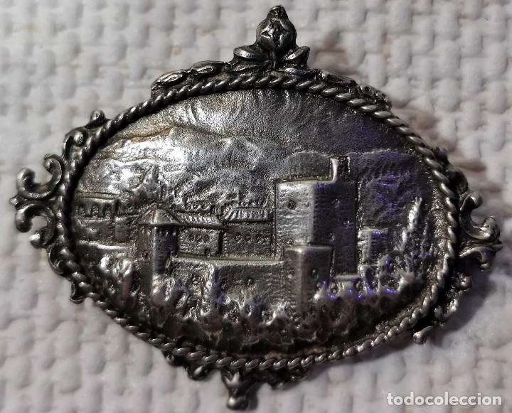 Joyeria: Broche en Plata de Ley de la ALHAMBRA. 4,7 X 4 CM. - Foto 1