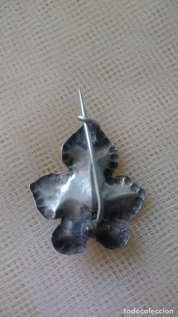 Joyeria: PRECIOSO BROCHE DE PLATA ANTIGUO EN FORMA DE HOJA - Foto 3