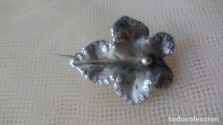 Joyeria: PRECIOSO BROCHE DE PLATA ANTIGUO EN FORMA DE HOJA - Foto 7