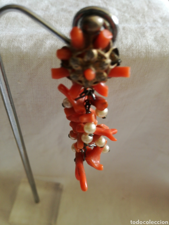 Joyeria: Pendiente antiguo, de perlitas y coral - Foto 1