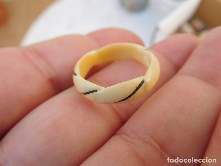 Joyeria: Anillo de marfil y plata antiguo - Foto 2