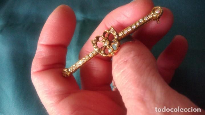 Joyeria: BROCHE DORADO Y PEDRER&Iacute;A - Foto 7