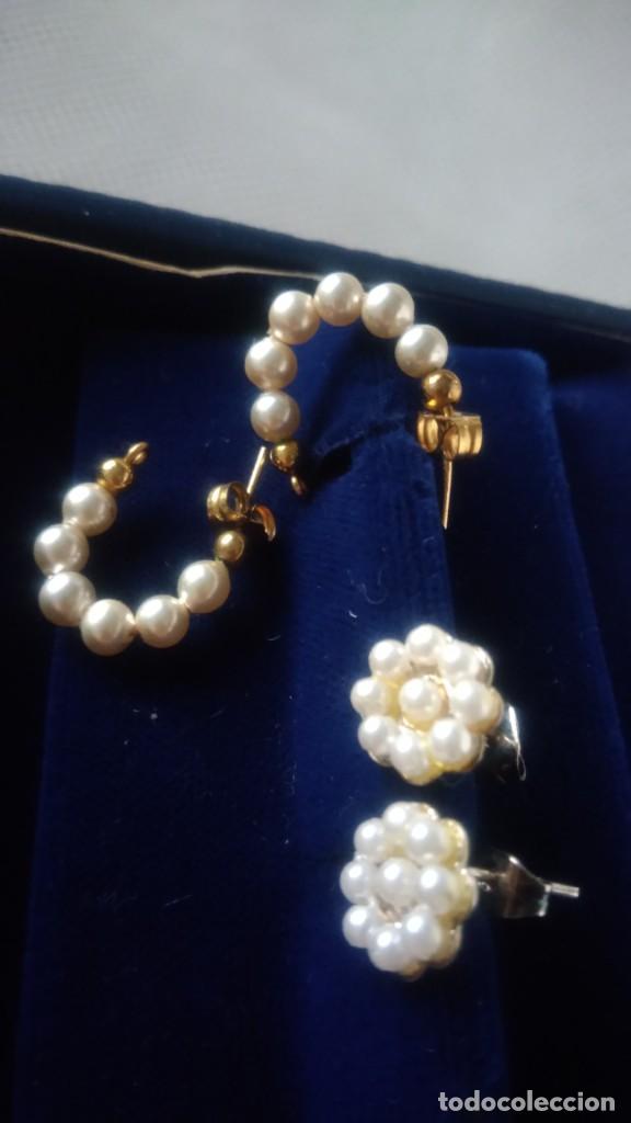 Joyeria: DOS PARES DE PENDIENTES CON SIMIL PERLITAS - Foto 4