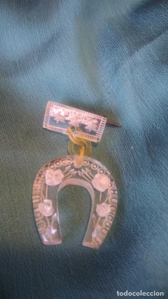 Joyeria: BROCHE MODERNISTA DE CELULOIDE HERRADURA - Foto 6