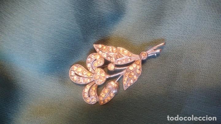 Joyeria: BROCHE ANTIGUO FLOR DE LIS CON PEDRER&Iacute;A - Foto 11