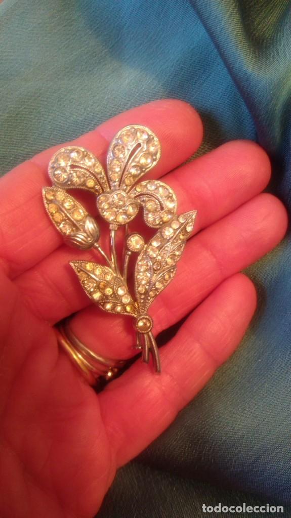 Joyeria: BROCHE ANTIGUO FLOR DE LIS CON PEDRER&Iacute;A - Foto 14