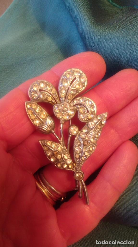 Joyeria: BROCHE ANTIGUO FLOR DE LIS CON PEDRER&Iacute;A - Foto 15
