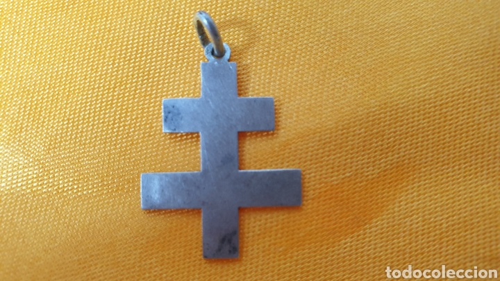 Joyeria: COLGANTE DE PLATA DE LEY EN FORMA DE CRUZ - Foto 1