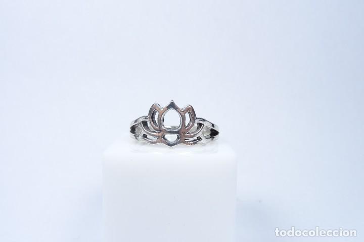 Joyeria: Anillo en plata 925 con forma de corona - Foto 1