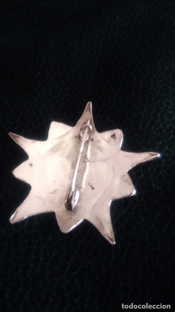 Joyeria: BROCHE DE PLATA EN FORMA DE ESTRELLA CON INSCRIPCIONES - Foto 3