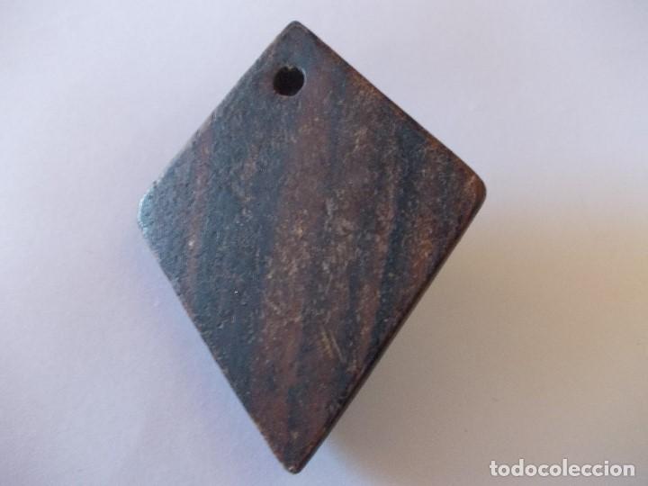 Joyeria: Colgante concha marina incrustada en madera - Foto 3