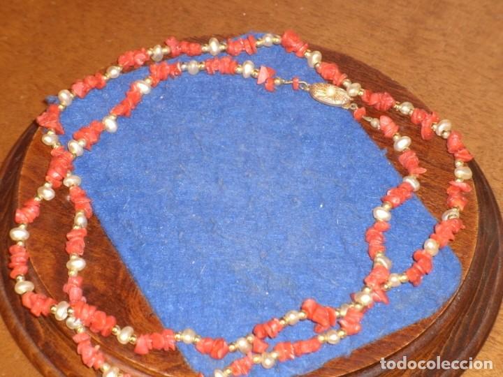 Joyeria: COLLAR LARGO DE CORAL CHIP Y PERLAS DE RIO. - Foto 5