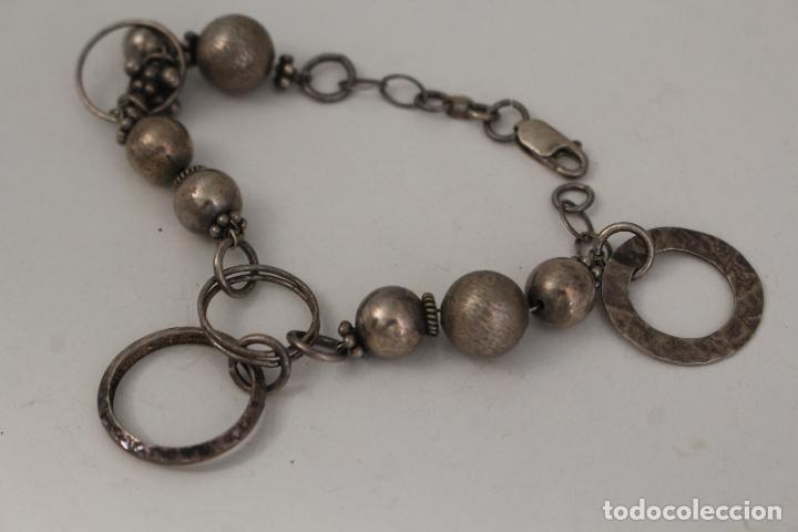 Joyeria: pulsera circulos y abalorios en plata de ley - Foto 2