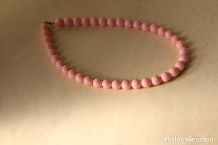 Joyeria: collar de cuentas rosa con cierre de plata - Foto 2