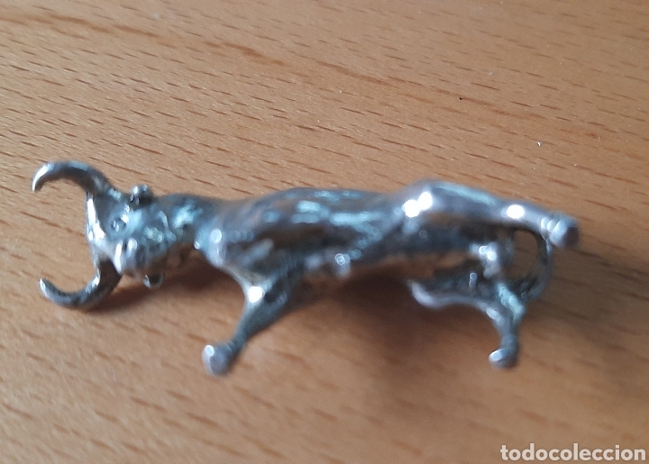 Joyeria: Antiguo Colgante con forma de Toro - Foto 3
