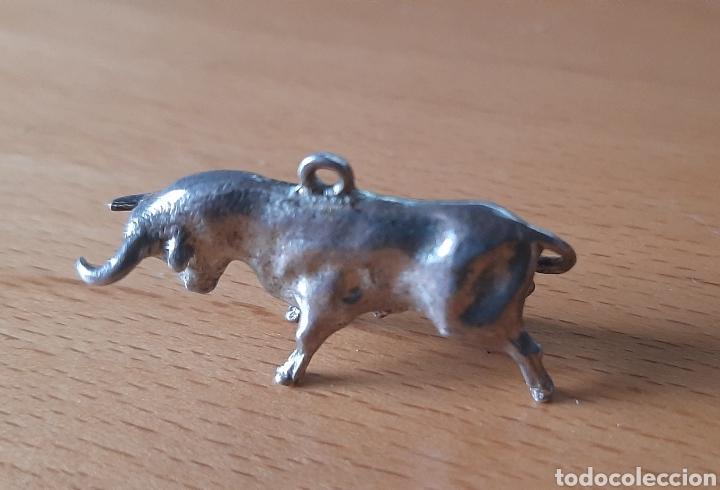 Joyeria: Antiguo Colgante con forma de Toro - Foto 4