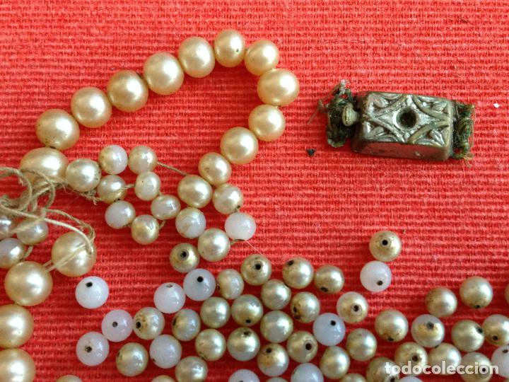 Joyeria: ANTIGUO CIERRE DE COLLAR CON PERLAS DE PLASTICO. - Foto 2