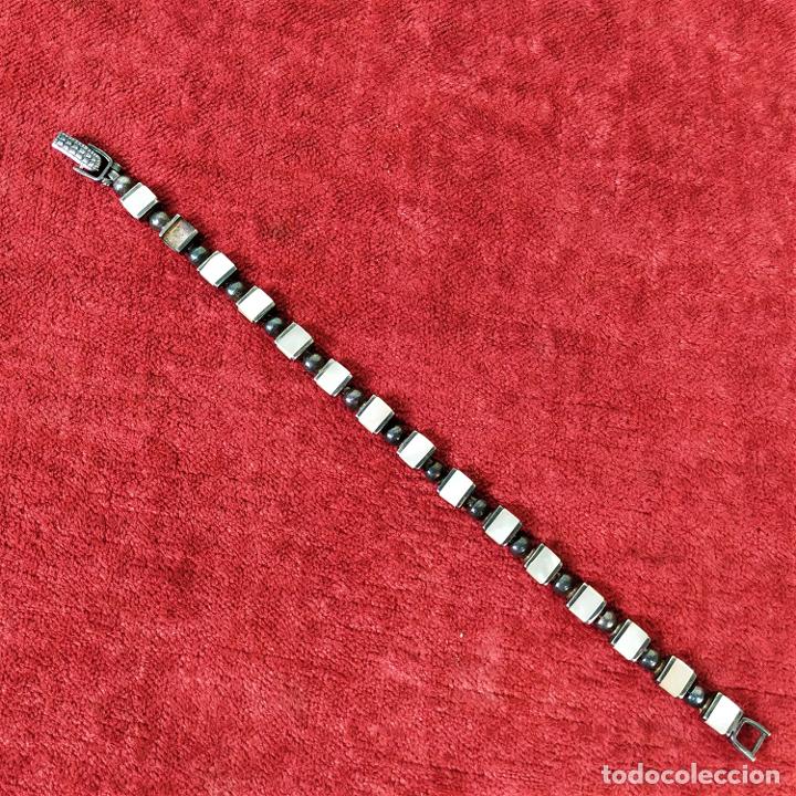Joyeria: PULSERA DE DAMA. PLATA Y N&Aacute;CAR. ESPA&Ntilde;A. CIRCA 1930 - Foto 1