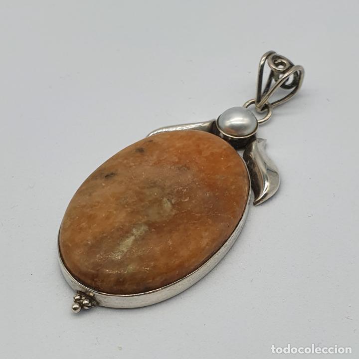 Joyeria: Gran medallón antiguo en plata de ley, perla incrustada y cabujon de ágata toffe auténtica . - Foto 5 - 223694856