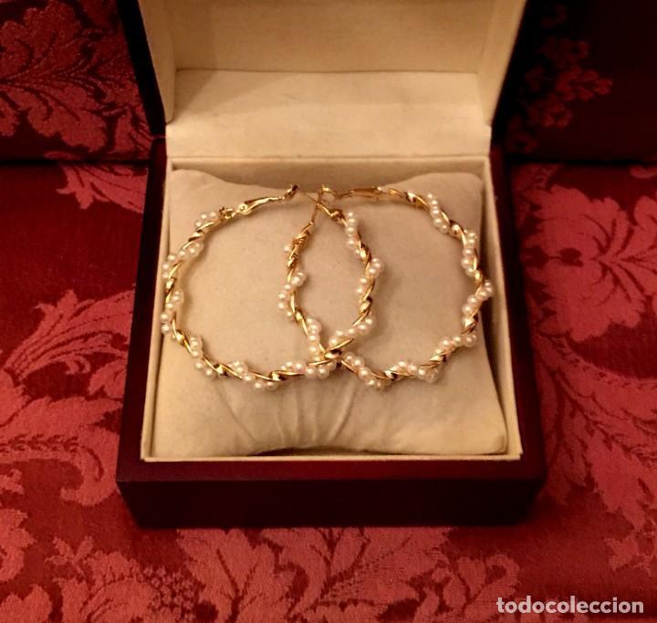 Joyeria: ARGOLLAS CHAPADAS EN ORO CON PERLAS - 9 GRAMOS. - Foto 3