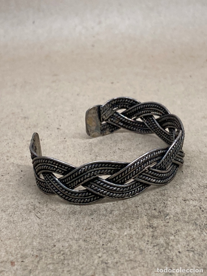 Joyeria: Pulsera de plata antigua r&iacute;gida - Foto 2