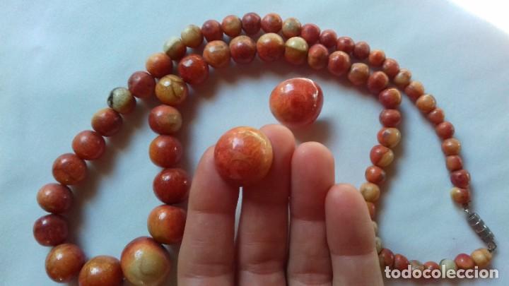 Joyeria: Collar y pendientes de coral